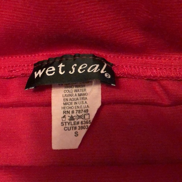 Red Mini Skirt - Picture 4 of 4